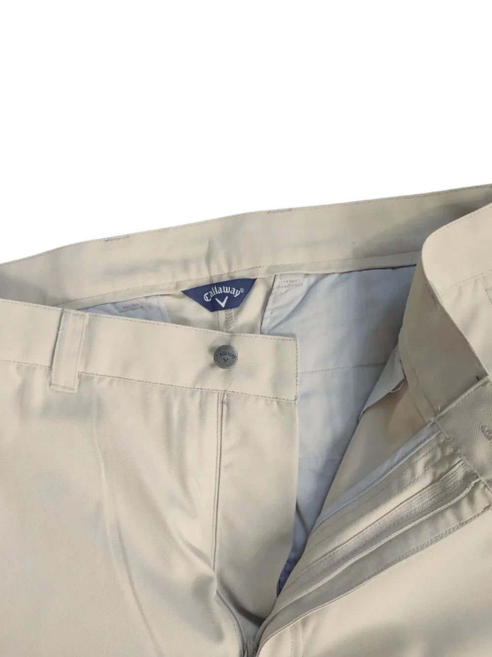 Callaway Men's Performance Golf Shorts - Light Khaki/Beige - Size 32 - Picture 2 of 4